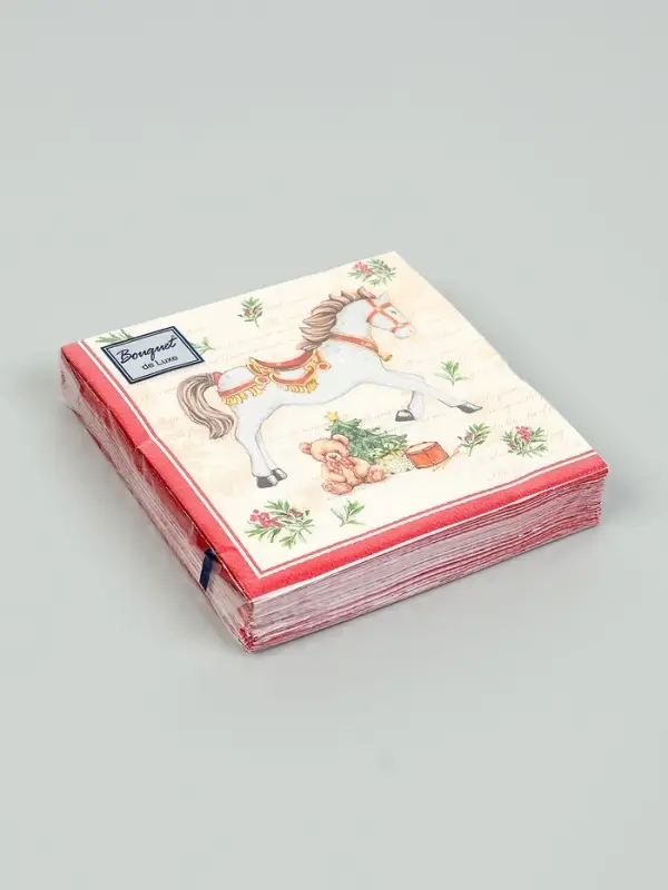 Салфетки бумажные трёхслойные «Новогодняя лошадка. кремовый фон», 24х24, 25 шт Салфетки бумажные трёхслойные «Новогодняя лошадка. кремовый фон», 24х24, 25 шт