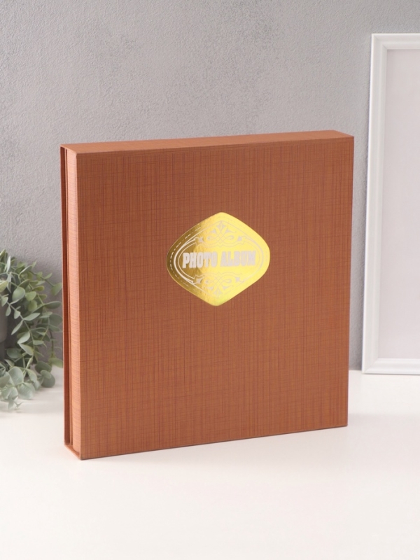 Фотоальбом на 500 фото 10х15 см Фотоальбом на 500 фото 10х15 см "Текстуры" в коробке карамель 4,7х33х34 см