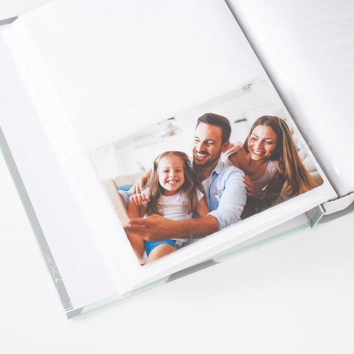 Фотоальбом на 200 фото 10х15 см Фотоальбом на 200 фото 10х15 см "Волшебные сны" в коробке МИКС 5,2х20,6х26,6 см