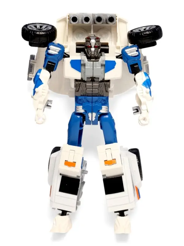 Робот &laquo;Полицейский внедорожник&raquo;, с металлическими элементами, трансформируется