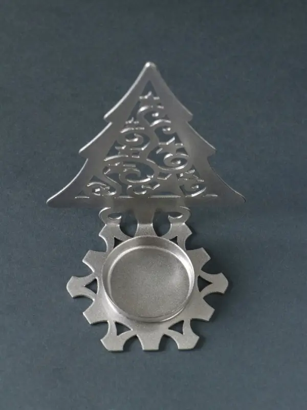 Подсвечник новогодний  Подсвечник новогодний "Ёлка со звёздами" серебряный 6,6х9х12,5 см