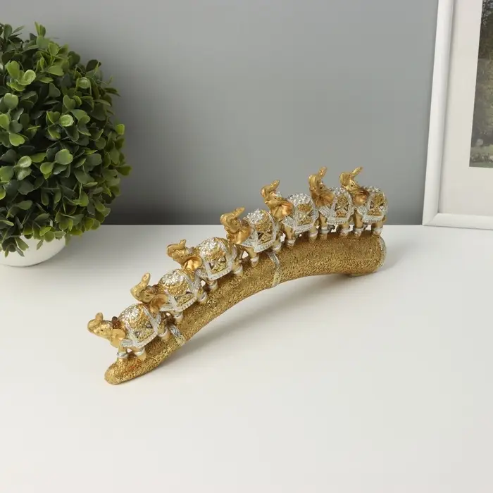 Фигурка полистоун &laquo;Семь золотых слонов на золотом бивне&raquo;, 11.5&times;29.5&times;3.8 см