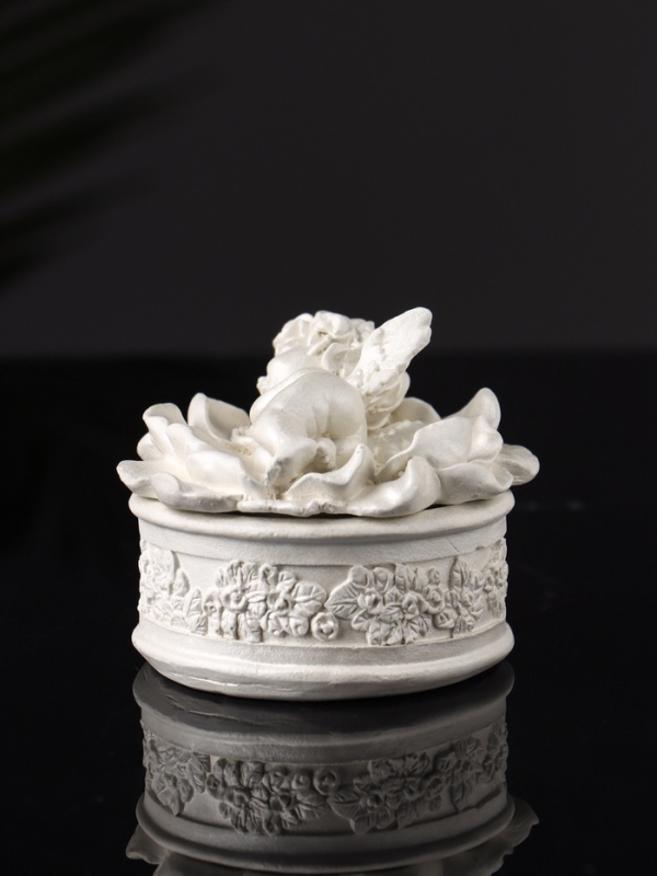 Шкатулка Шкатулка "Ангел на цветке" 7х6 см, перламутр