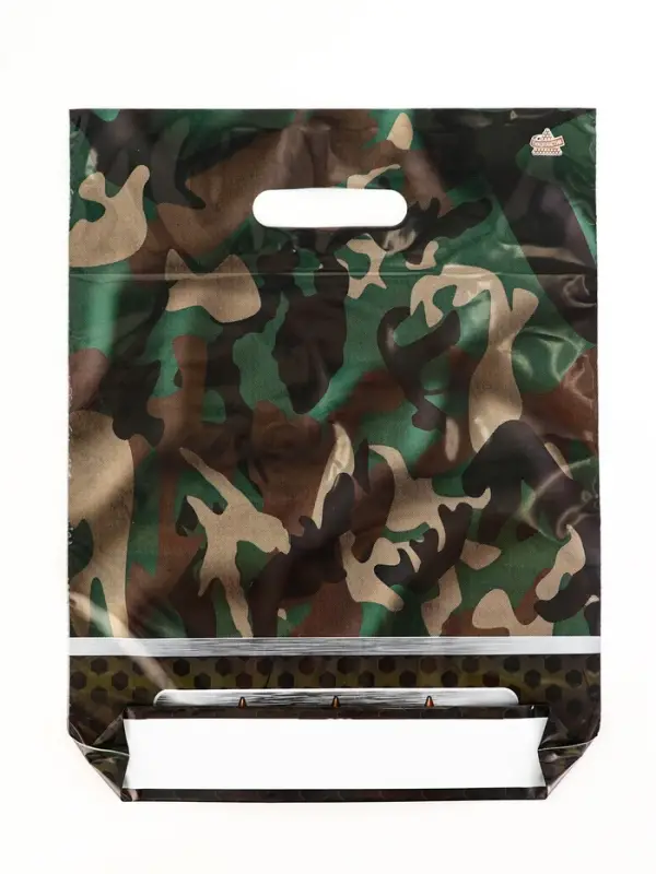 Пакет Пакет "Камуфляж", полиэтиленовый с вырубной ручкой, 31х40 см, 60 мкм