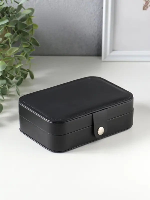 Шкатулка кожзам для украшений "Матовая гладь" чёрная 16,5х11,5х5,5 см