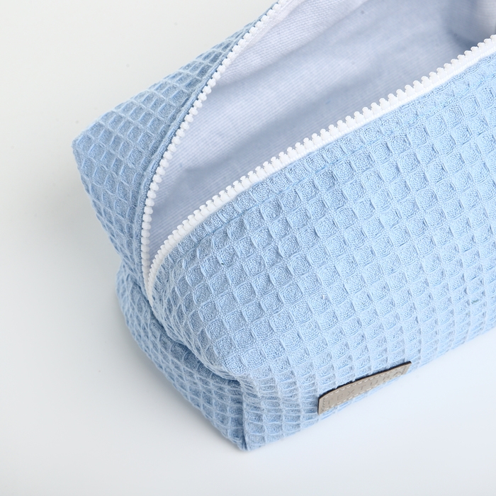 Косметичка на молнии TEXTURA, цвет голубой Косметичка на молнии TEXTURA, цвет голубой