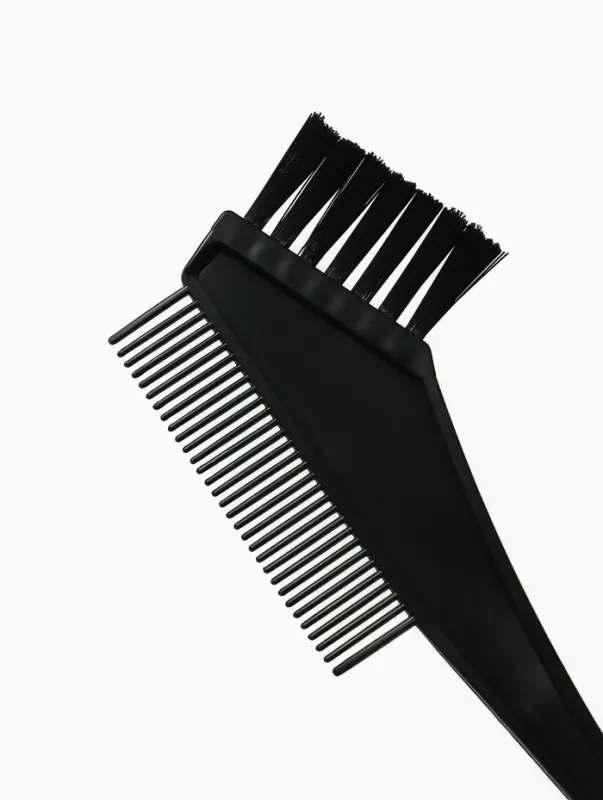 Расчёска - кисть для окрашивания, 20.5(&plusmn;1) &times; 7 см, чёрная