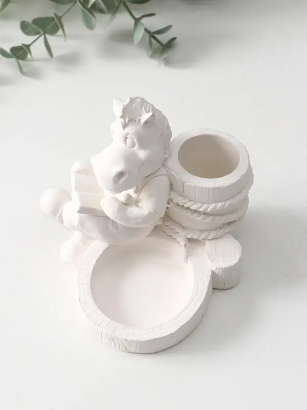 Подсвечник на 2 свечи «Конь с книгой», гипс, 10×11×11 см, натуральный Подсвечник на 2 свечи «Конь с книгой», гипс, 10×11×11 см, натуральный