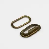 Застёжка для кепки, с люверсом, 2×2 см, цвет бронзовый