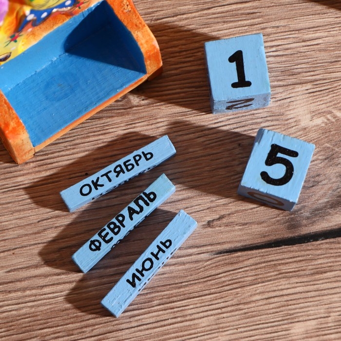 Деревянный календарь Деревянный календарь "Котёнок"7х4х10 см МИКС (2 языка)