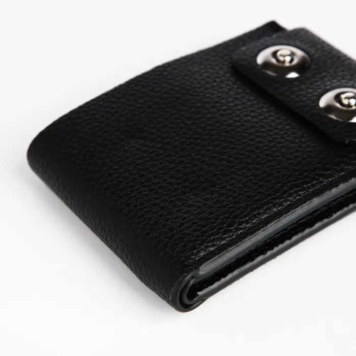 Портмоне мужское на магнитах, отдел для купюр, карт, монет, чёрное