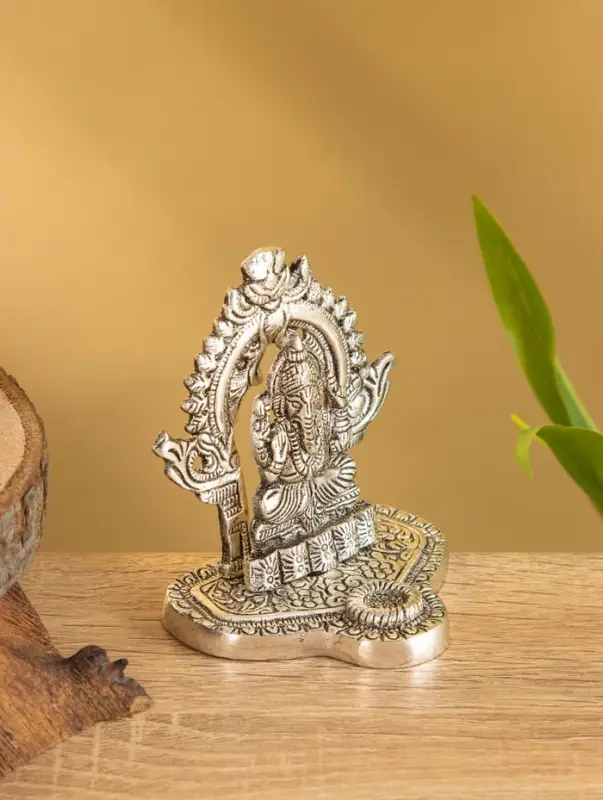 Подставка под благовония  Подставка под благовония "Ганеша в храме" алюминий 6,5х7,5х8,5 см