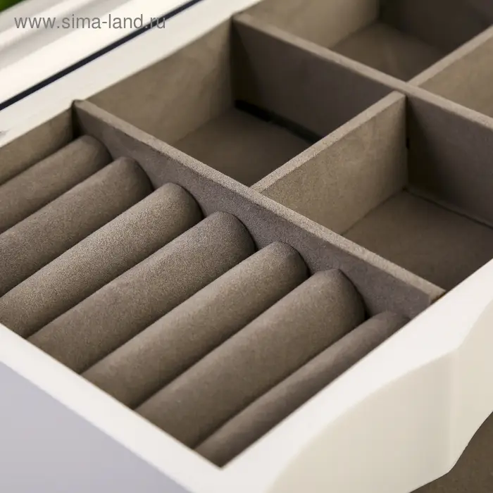 Шкатулка для украшений &laquo;Розы&raquo;, дерево, белая, 12.5&times;16&times;25.5 см