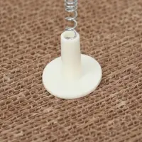 Игрушка-дразнилка для кошек &laquo;Дед мороз&raquo;, с креплением на когтеточку