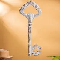 Сувенир «Ключ от счастья», 4.5×21×50 +/- 3 см, дерево, голубой