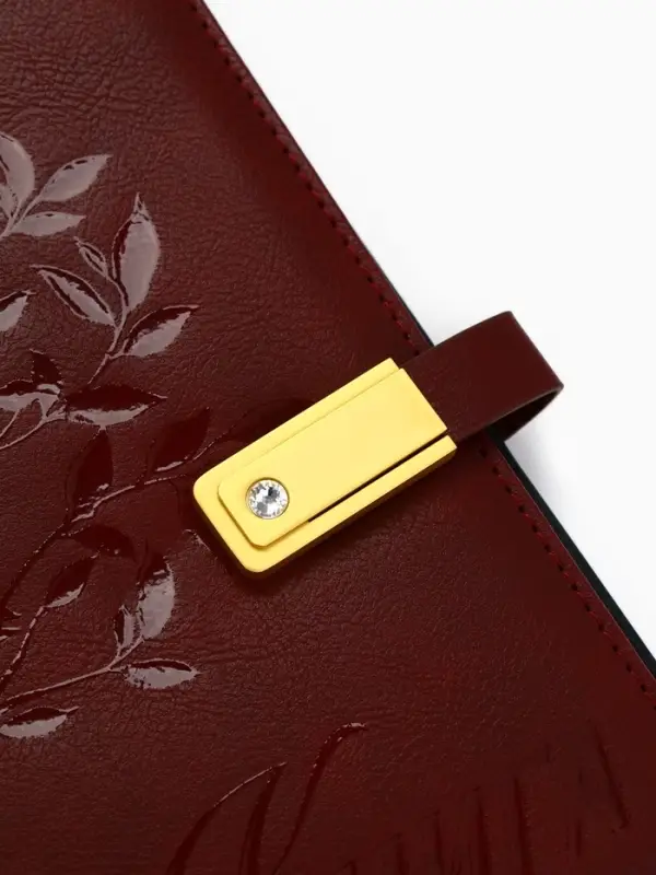 Родословная книга со встроенной флешкой 16 Gb &laquo;Книга всей семьи&raquo;, 17.5&times;23 см