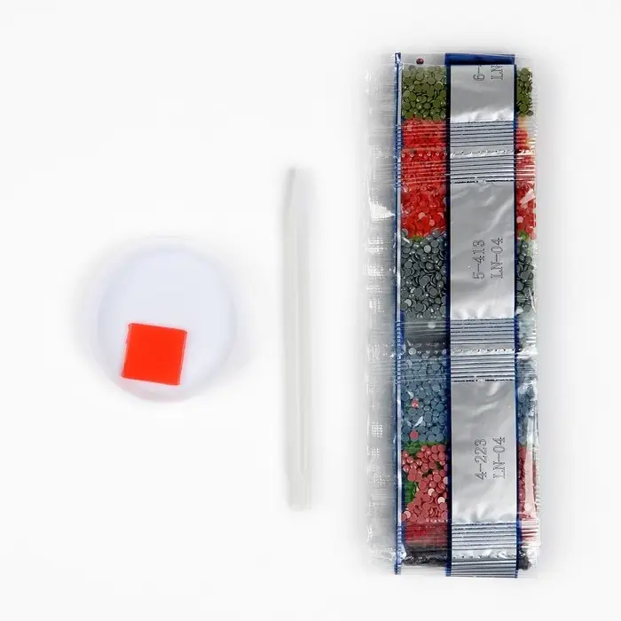 Алмазная мозаика с частичным заполнением на холсте &laquo;Девушка с драконом&raquo;, 20&times;30 см