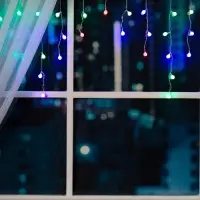 Гирлянда &laquo;Бахрома&raquo; 1.8&times;0.5 м с насадками &laquo;Шарики&raquo;, IP20, прозрачная нить, 48 LED, свечение мульти (RG/RB), мигание, 220 В