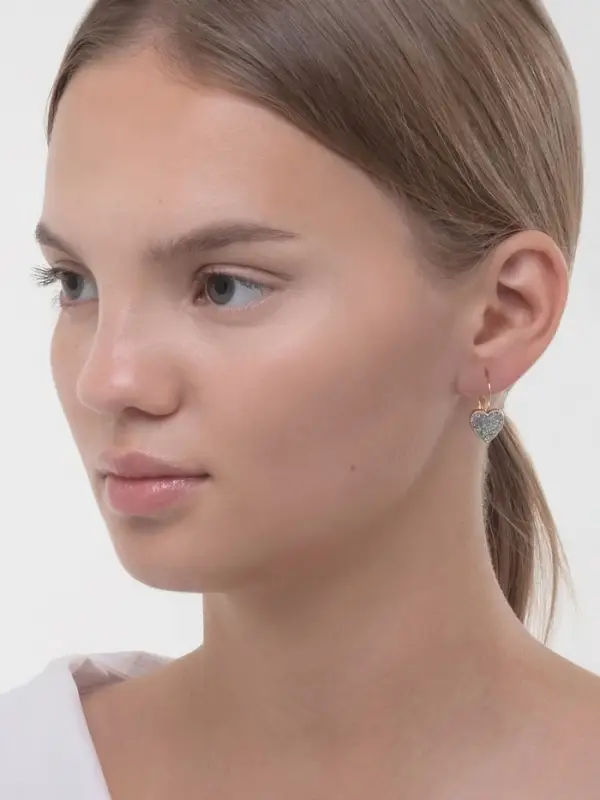 Серьги ассорти &laquo;Сердца&raquo;, блёстки, цвет серебро в золоте