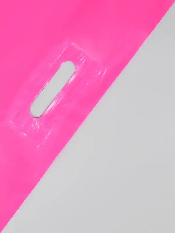 Пакет полиэтиленовый с вырубной ручкой, Фуксия 40&times;50 см, 60 мкм