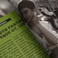 Пленка флористическая "Газета любви" 65мкм, 50х57 &plusmn;1см