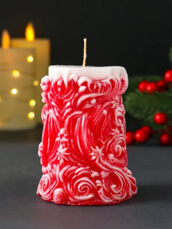 Свеча новогодняя столбик  Свеча новогодняя столбик "Резная" красный