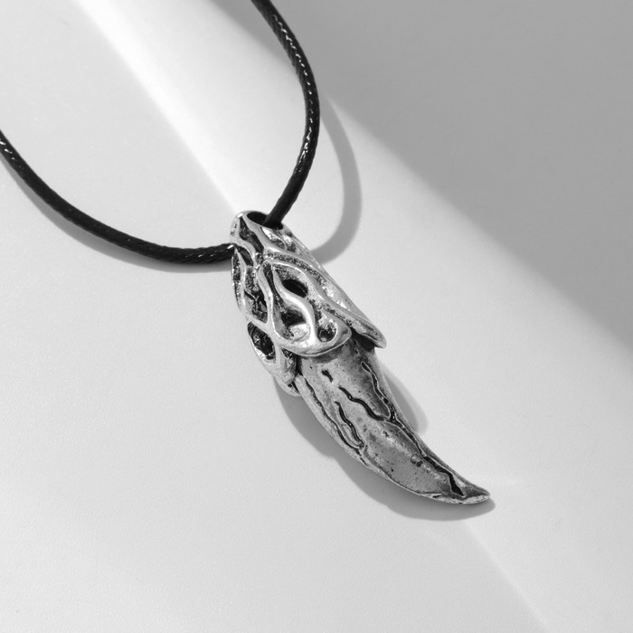 Кулон мужской «Коготь» узор, цвет чернёное серебро на чёрном шнурке, 50 см