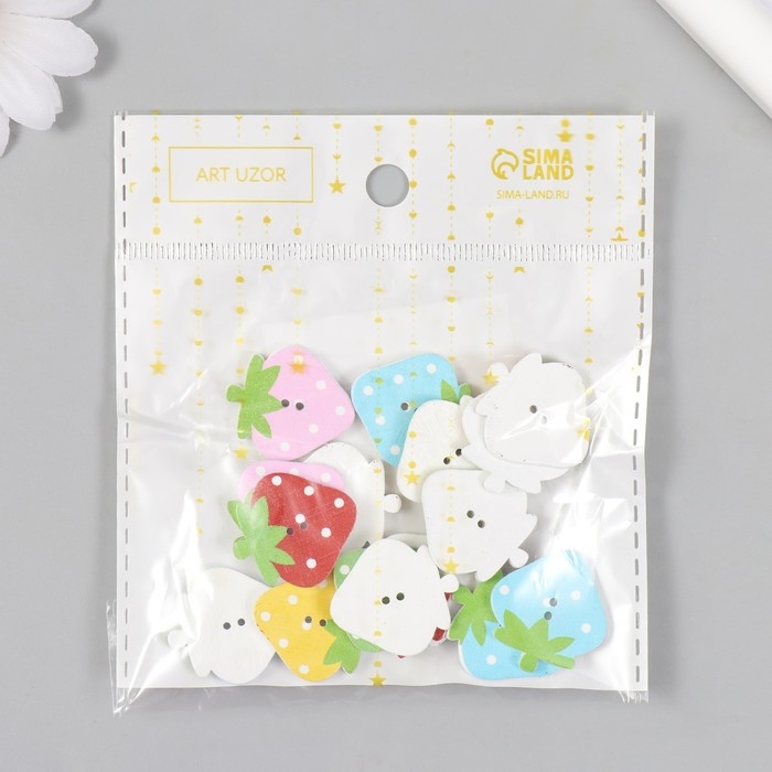 Пуговицы дерево для творчества 2 прокола Пуговицы дерево для творчества 2 прокола "Клубника" набор 15 шт МИКС 2,5х2,2 см