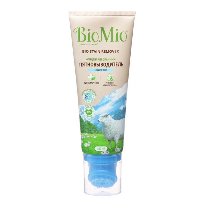 Концентрированный пятновыводитель BioMio со щеткой для цветных и белых тканей, 200 мл Концентрированный пятновыводитель BioMio со щеткой для цветных и белых тканей, 200 мл