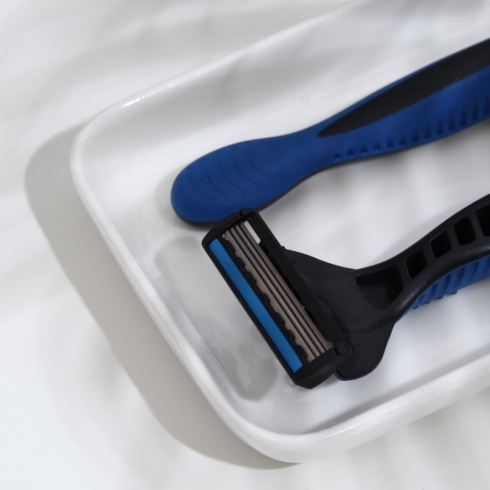 Бритвенные станки одноразовые LuazON, 4 лезвия, увлажняющая полоска, 2 шт Бритвенные станки одноразовые LuazON, 4 лезвия, увлажняющая полоска, 2 шт