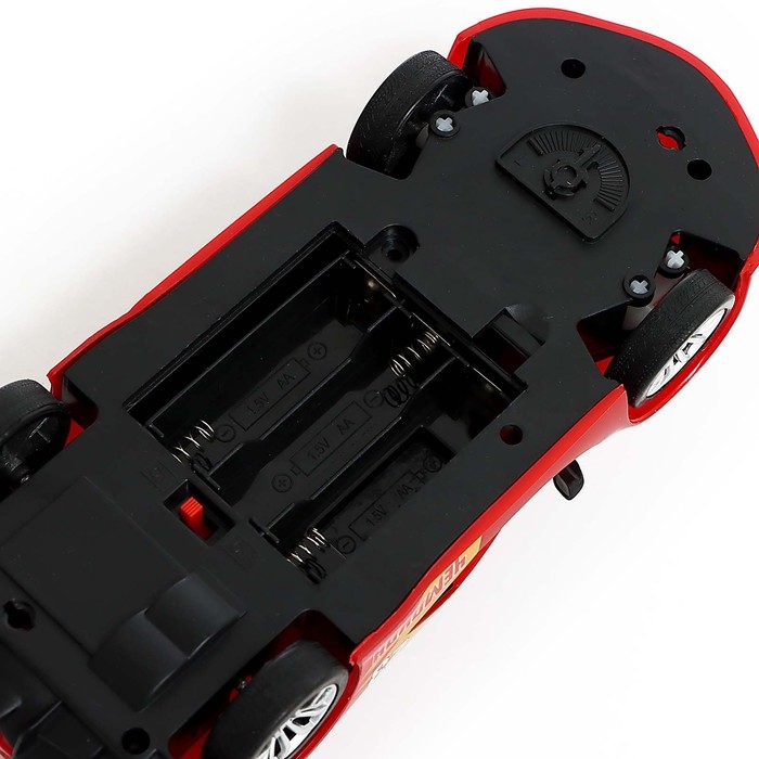 Машина радиоуправляемая «СпортКар», работает от батареек, цвет красный Машина радиоуправляемая «СпортКар», работает от батареек, цвет красный