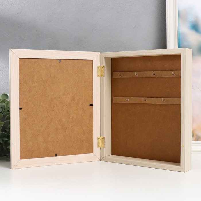 Ключница Ключница "Лошади" молочный дуб 24х29 см