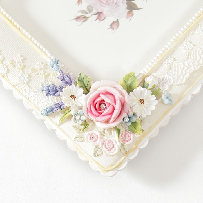 Фоторамка полистоун на 2 фото 6х9, 9х13 см  Фоторамка полистоун на 2 фото 6х9, 9х13 см "Кружево и букет с розами" стразы 17,5х21,5 см