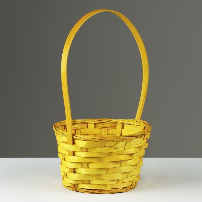 Корзина плетеная, D19 х 9,5 х 32 см, желтая, бамбук Корзина плетеная, D19 х 9,5 х 32 см, желтая, бамбук