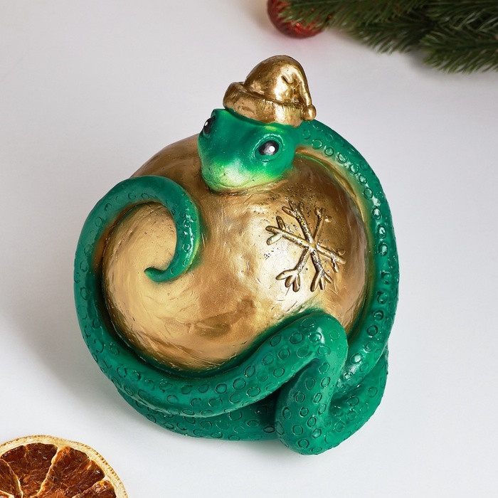 Новый год. Символ 2025. Копилка Новый год. Символ 2025. Копилка "Змея с шаром" 16х16х15см, зеленая
