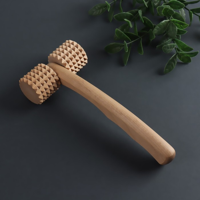 Массажёр «Каток», 20 × 9 × 4 см, деревянный, зубчатый Массажёр «Каток», 20 × 9 × 4 см, деревянный, зубчатый