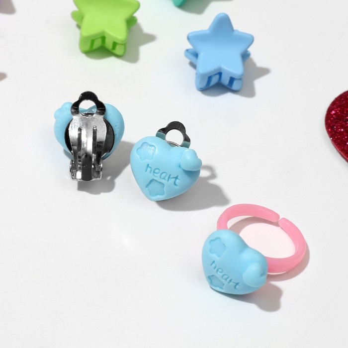 Комплект детский «Выбражулька» 12 предметов: 10 крабиков, клипсы, кольцо, форма и цвет МИКС Комплект детский «Выбражулька» 12 предметов: 10 крабиков, клипсы, кольцо, форма и цвет МИКС