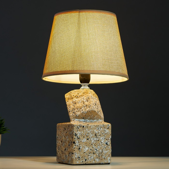 Лампа настольная 16721/1 E14 40Вт 21х21х34 см RISALUX