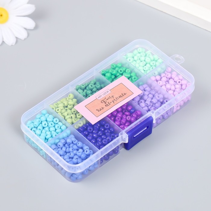 Бисер стекло 6/0 в шкатулке 10 делений  Бисер стекло 6/0 в шкатулке 10 делений "Сине-зелёный" 1 деление=10 гр 12,8х6,5х2,2 см