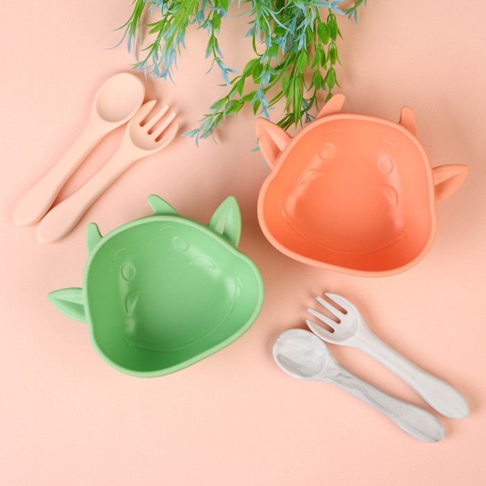 Тарелка детская на присоске, силиконовая, цвет бирюзовый, р-р: 12х15х5,5 см Тарелка детская на присоске, силиконовая, цвет бирюзовый, р-р: 12х15х5,5 см