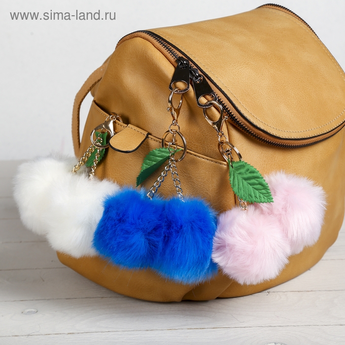 Пушистик на кольце Пушистик на кольце "Ягодки" МИКС 7х7х7 см