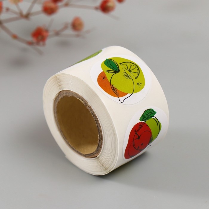 Наклейка бумага Наклейка бумага "Фрукты" d=2,5 см 252 шт в рулоне