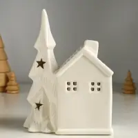 Сувенир керамика свет "Ель у домика" белый с золотом 12х7,5х16 см