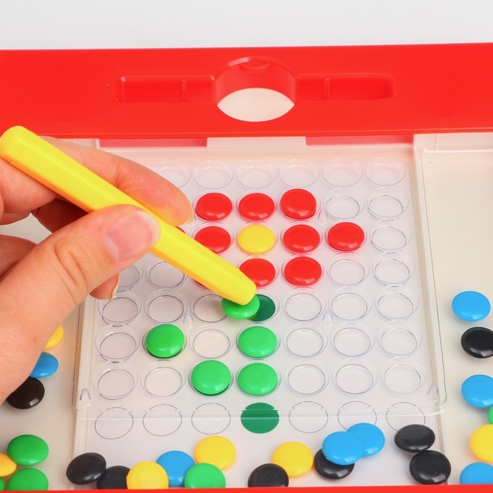 Планшет-мозаика магнитный для рисования, 49 ячеек, с карточками шаблонами, Синий трактор Планшет-мозаика магнитный для рисования, 49 ячеек, с карточками шаблонами, Синий трактор