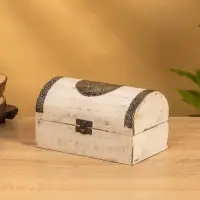 Сундучок "Солнце ацтеков" 19х12х11 см, манговое дерево, белый антик Сундучок "Солнце ацтеков" 19х12х11 см, манговое дерево, белый антик