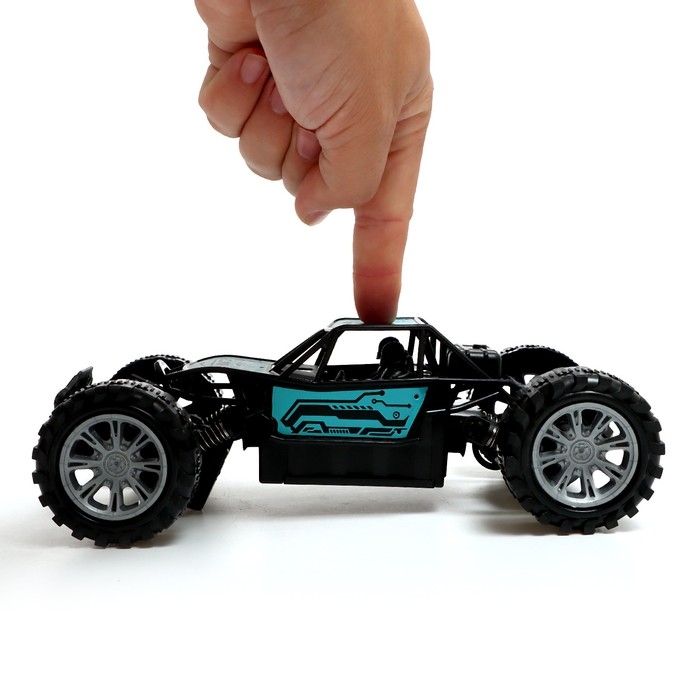 Джип «Вездеход», радиоуправление, свет, на батарейках, синий Джип «Вездеход», радиоуправление, свет, на батарейках, синий