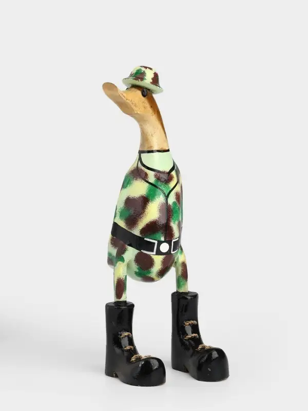 Сувенир &laquo;Утка-армеец&raquo;, 27 см, дерево