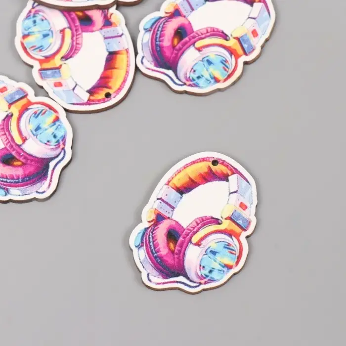 Декор для творчества дерево Декор для творчества дерево "Крутые наушники" 4х2,9х0,3 см