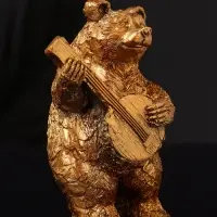 Фигура "Медведь с домрой", 11х6 см, бронза