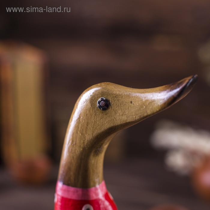 Сувенир дерево Сувенир дерево "Утка красный костюмчик в точку" 13х12х23 см